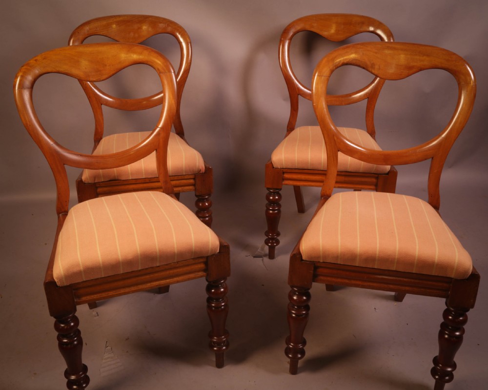 A Set of 4 Victorian Mahogany Balloon Back Dining Chairs View VII