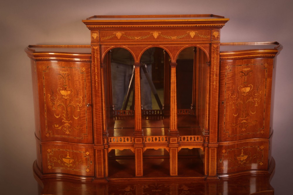 A Fantastic Victorian Salon Cabinet in Mahogany with Inlay View V