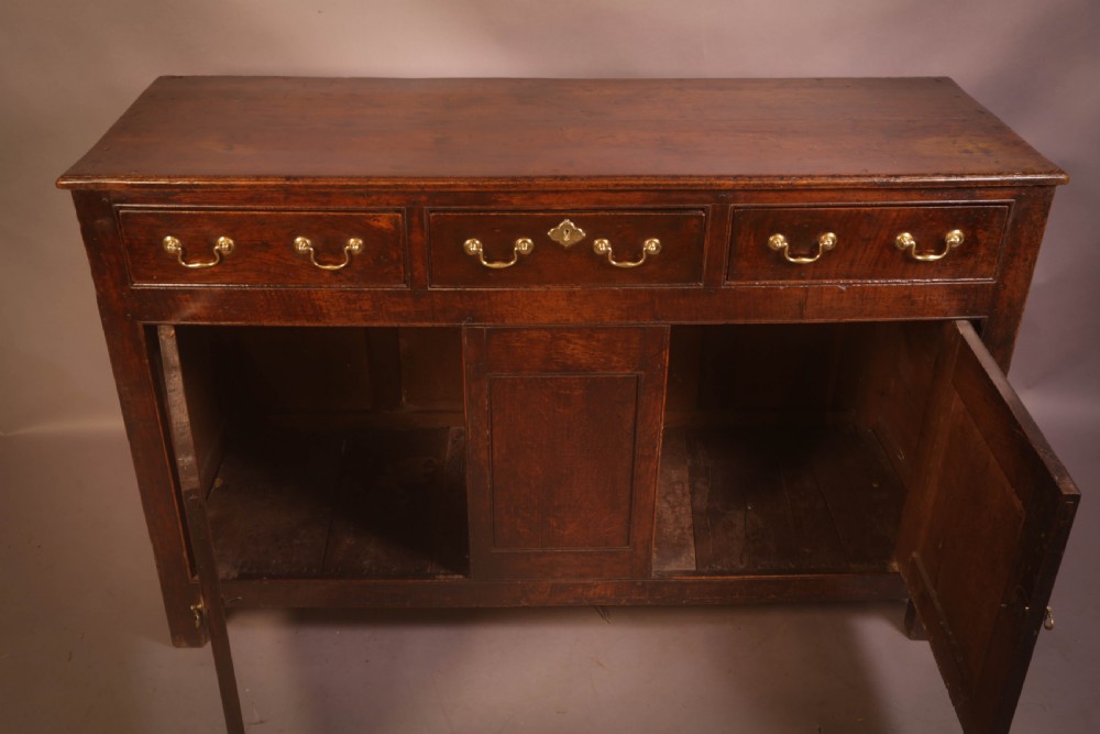 A Georgian Oak Serving Dresser View II