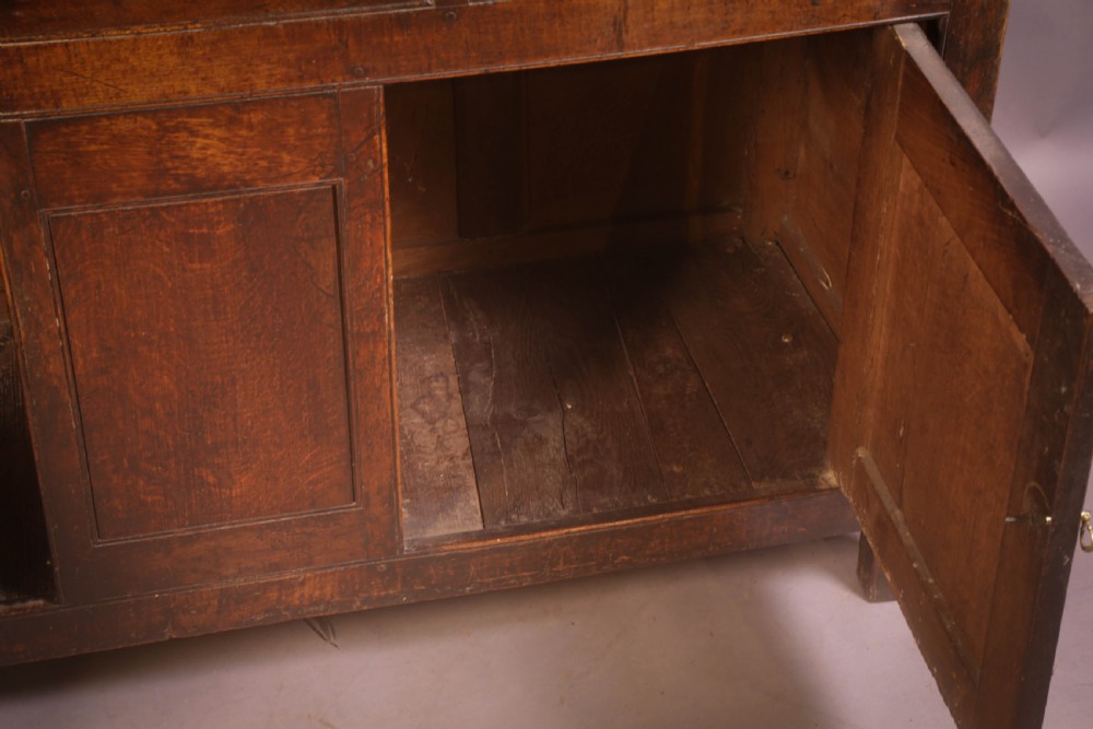 A Georgian Oak Serving Dresser View III