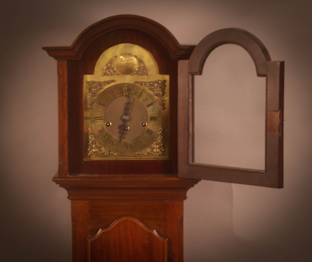 An 1920s Grandaughter longcase clock View V