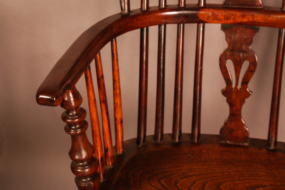 Yew Wood Best Model Windsor Chair c 1840 View VI