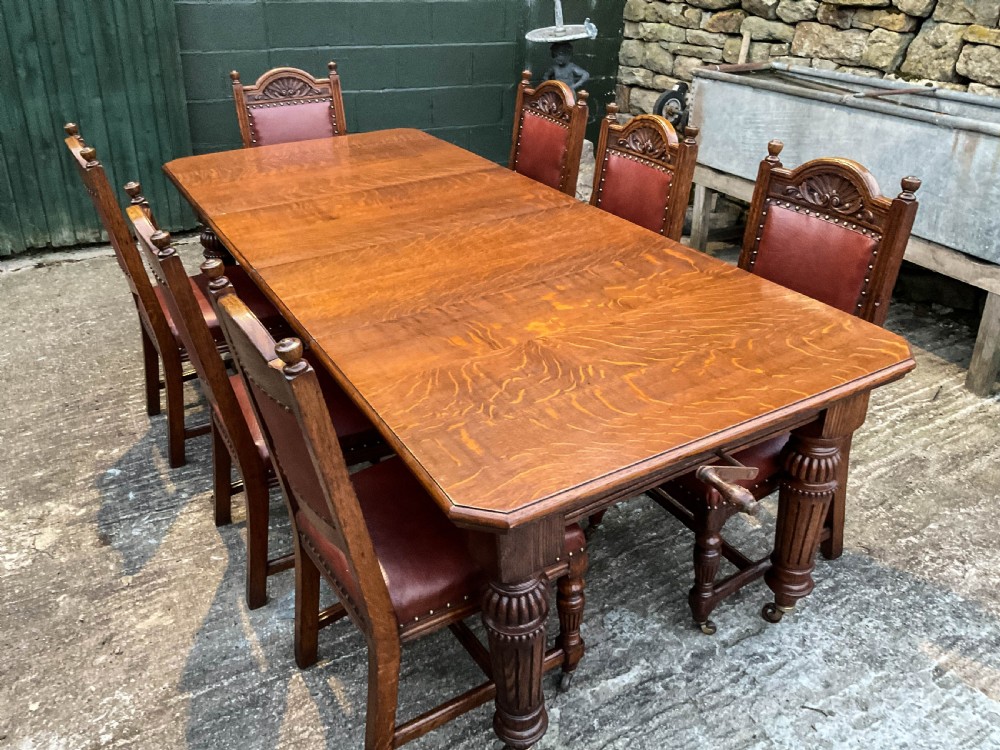 Oak Extending Dining Table and set of Matching Chairs