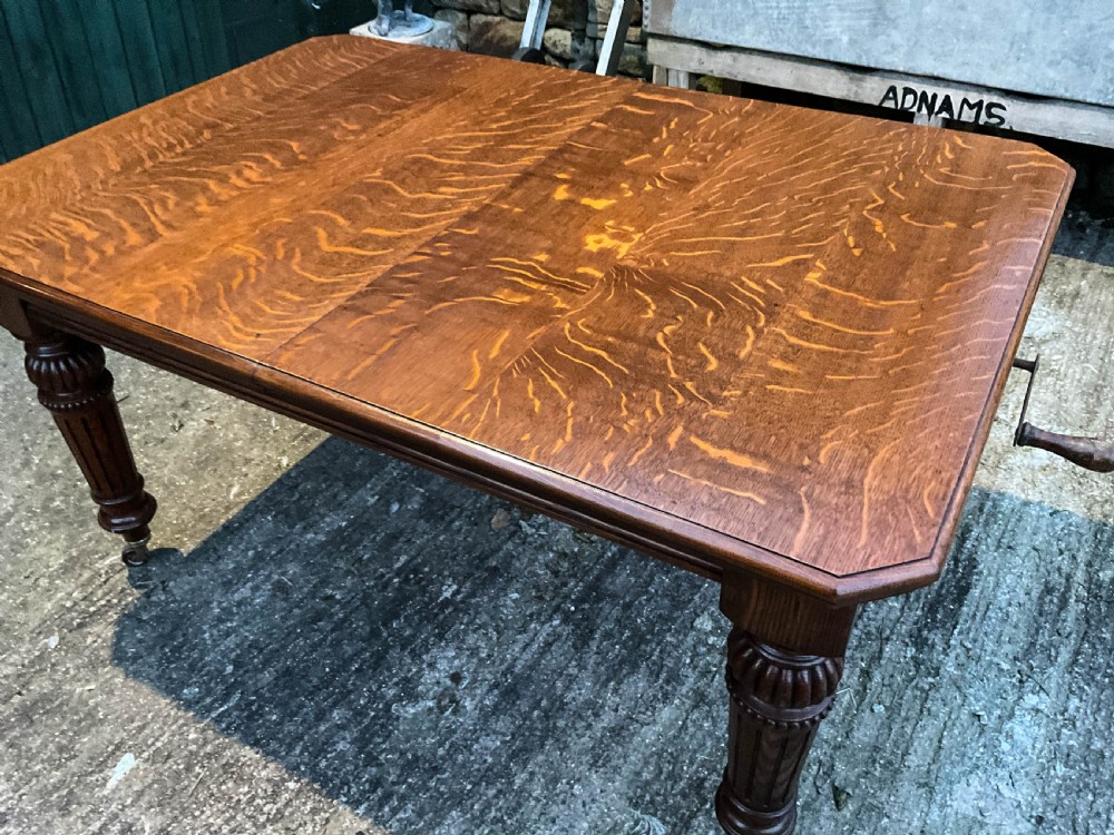 Oak Extending Dining Table and set of Matching Chairs View X