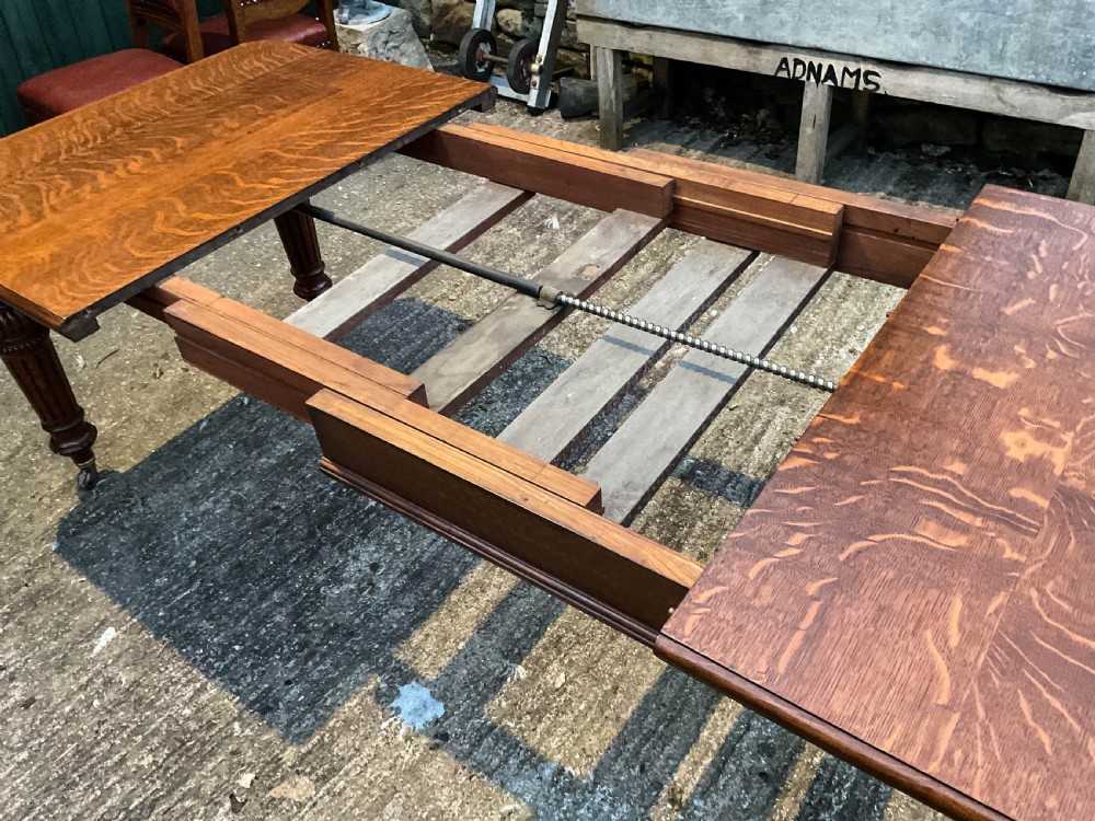 Oak Extending Dining Table and set of Matching Chairs View XVI