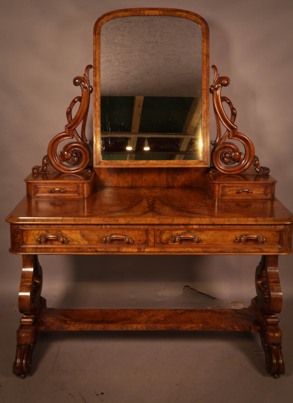 A Super Victorian Duchess Dressing Table in Burr Walnut