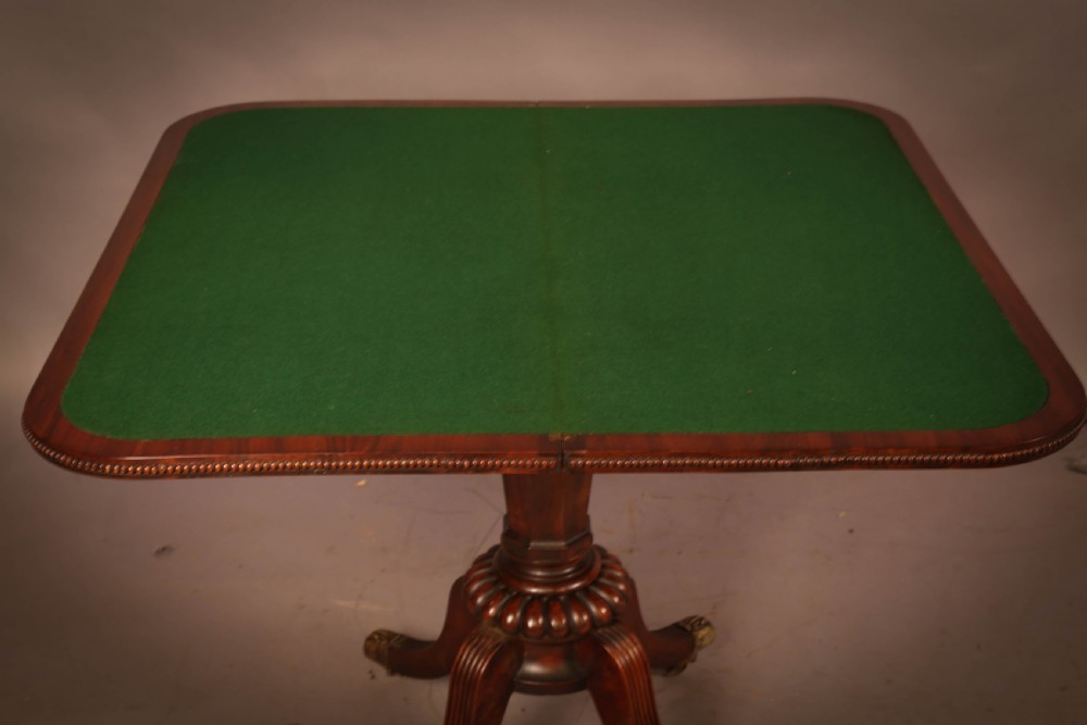 A Rare Scottish Games table in Goncarlo Alves Timber View IX