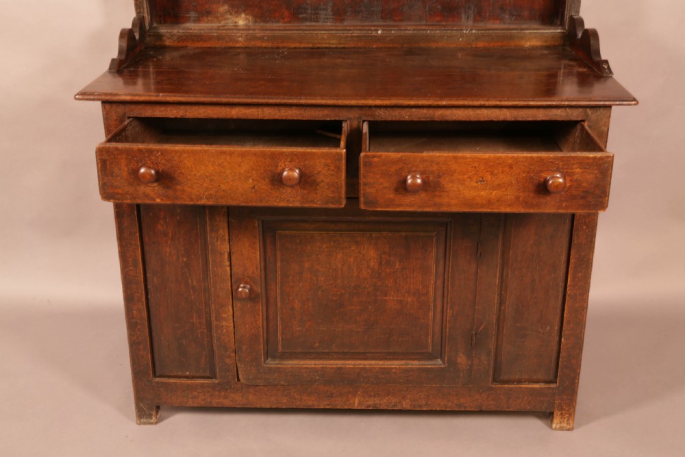 A Small 18th century Dresser and plate rack View IV