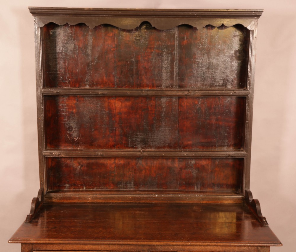 A Small 18th century Dresser and plate rack View VI
