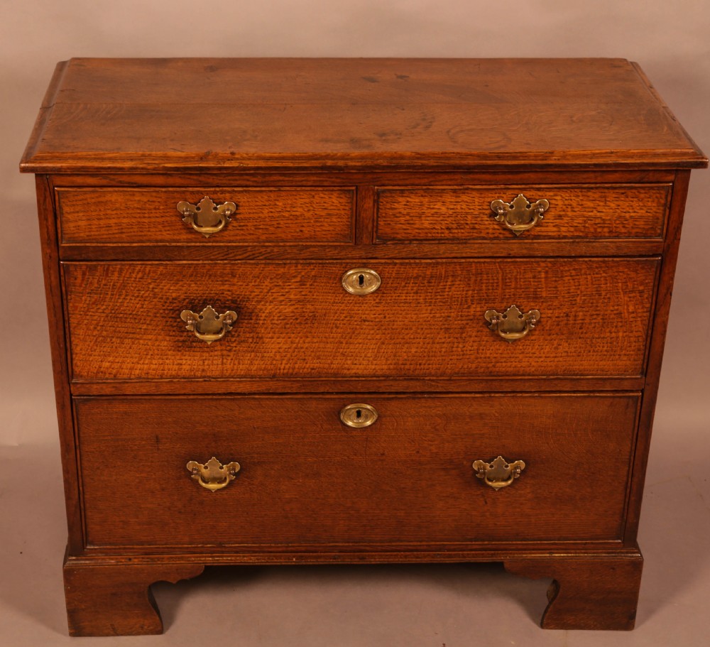 A Georgian 3 height Chest of Drawers in Oak View II