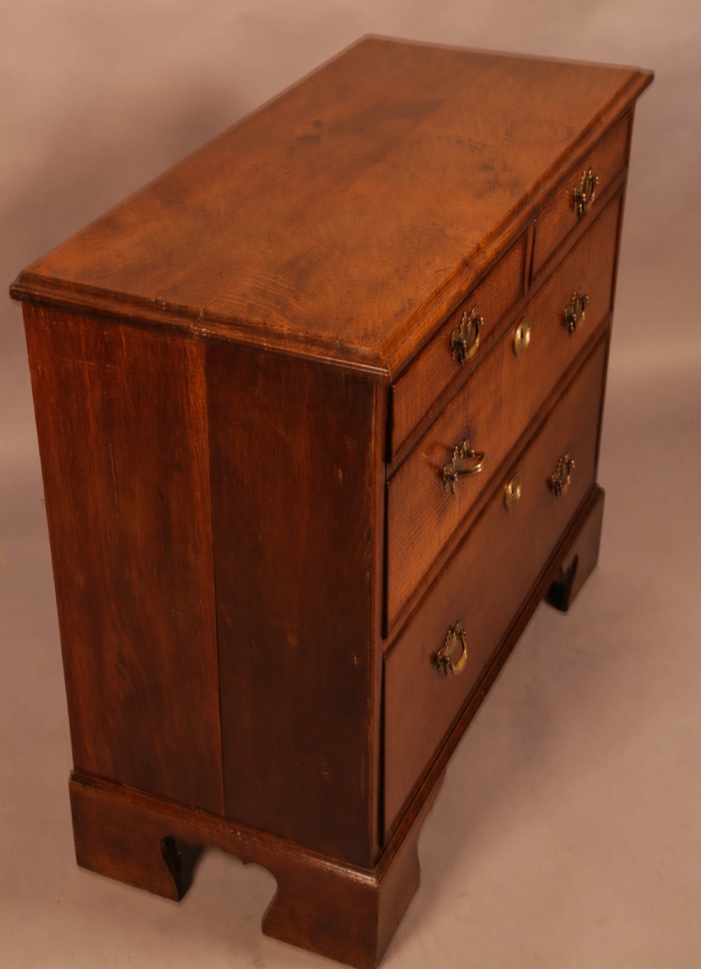 A Georgian 3 height Chest of Drawers in Oak View VI