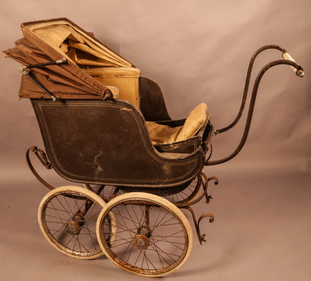 Perambulator early 20th century View II