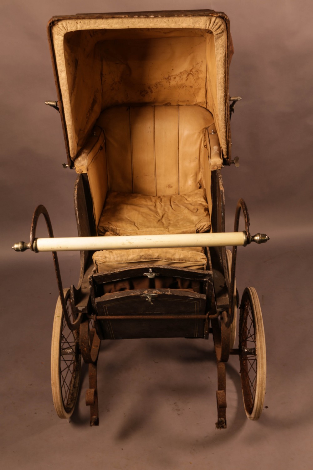 Perambulator early 20th century View IV