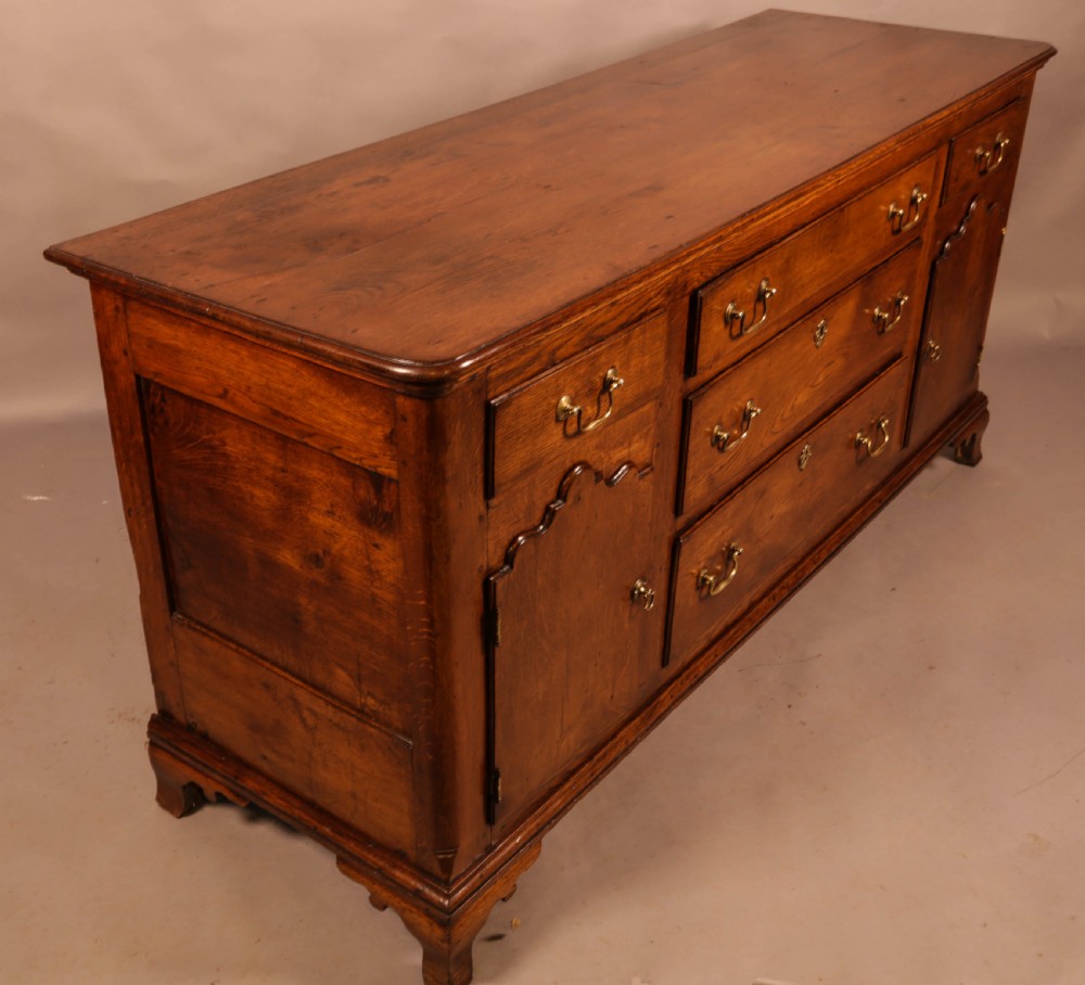 A Georgian Oak Serving Dresser View XII