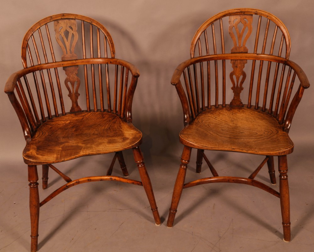 A Rare set of 6 Yew Wood Windsor chairs Retford Maker William Wheatland View V