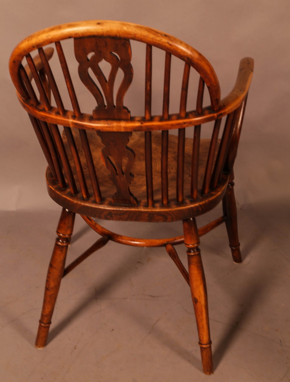 A Rare set of 6 Yew Wood Windsor chairs Retford Maker William Wheatland View XV