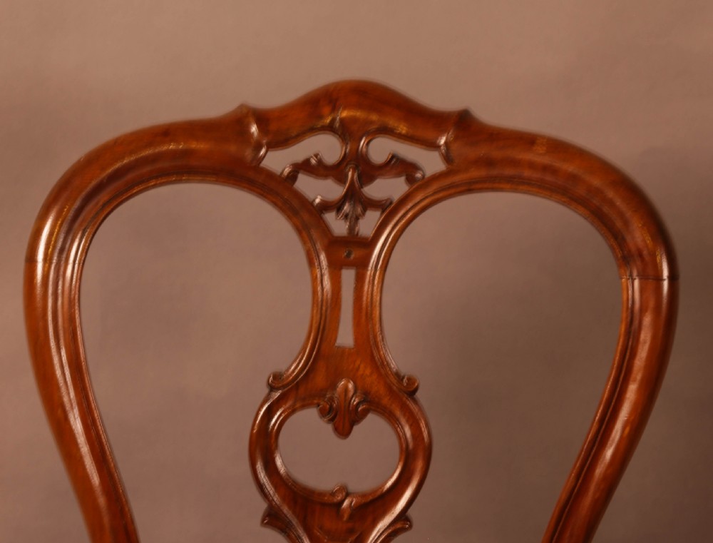 A Set of 6 Victorian Dining Chairs in Walnut View VIII