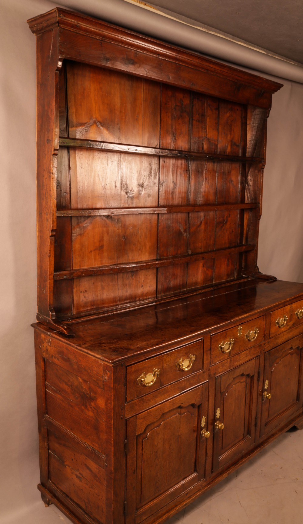 An 18th century Oak Dresser  View VIII