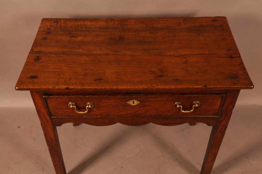 An 18th century Oak side Table View III