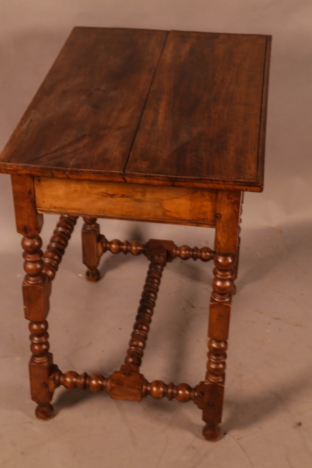An early 18th century side table in Walnut View VIII