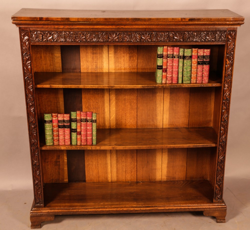 Open Bookcase in Oak