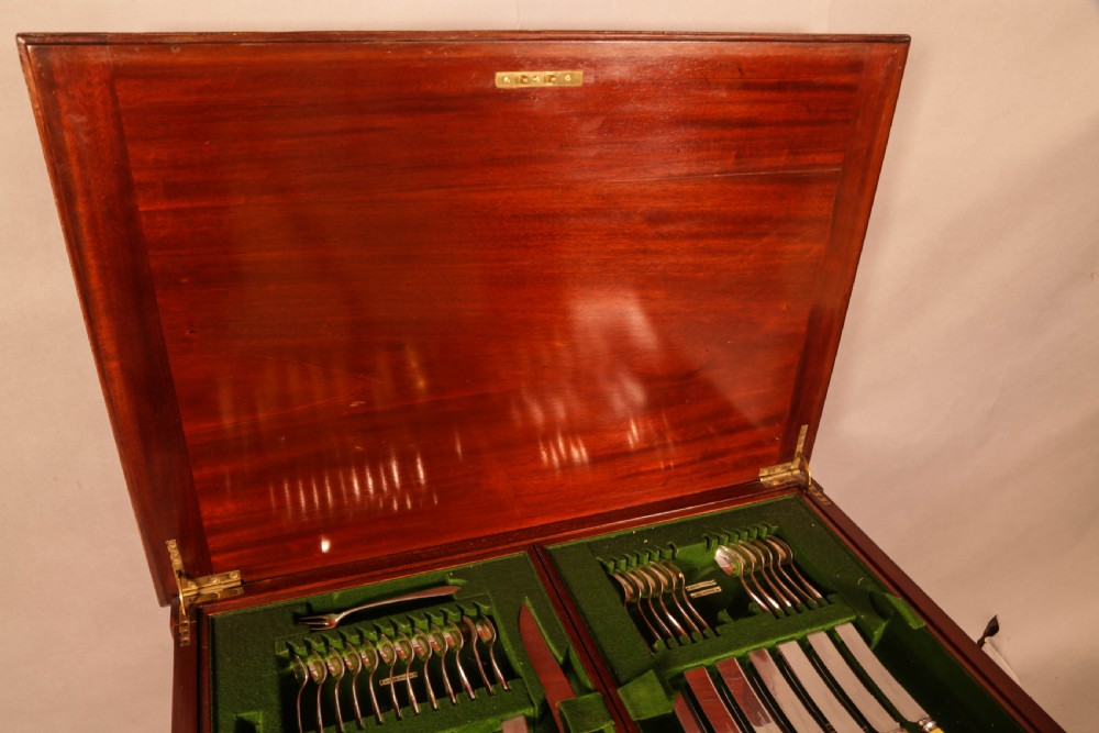 A Very Good Canteen of Cutlery View IX