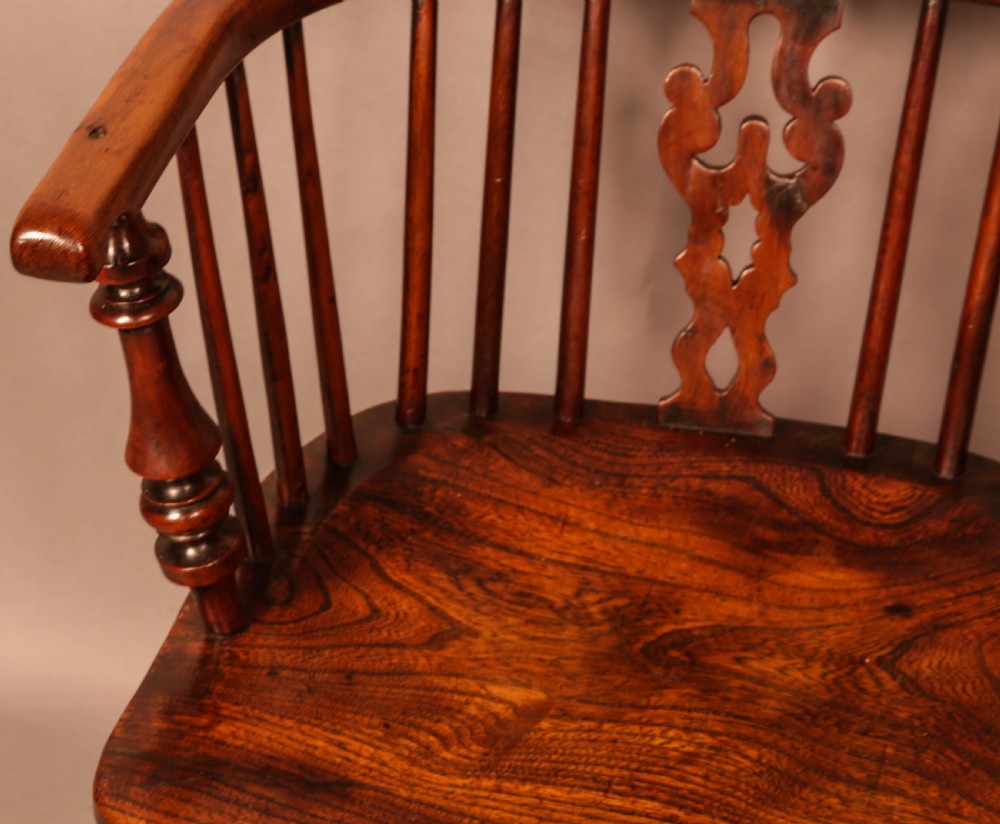A Super  Isaac Allsop of Worksop Yew Windsor Chair View VI