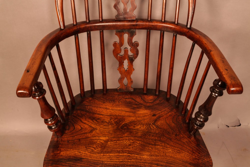 A Super  Isaac Allsop of Worksop Yew Windsor Chair View VIII