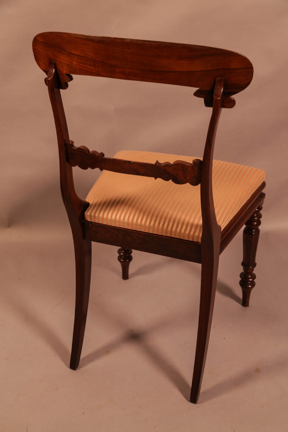 Lovely Set of 8 Georgian Dining chairs in Rosewood View XI