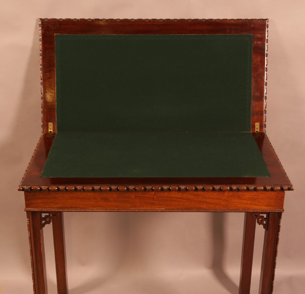 A Good Quality late Victorian Games Table in Mahogany View IV