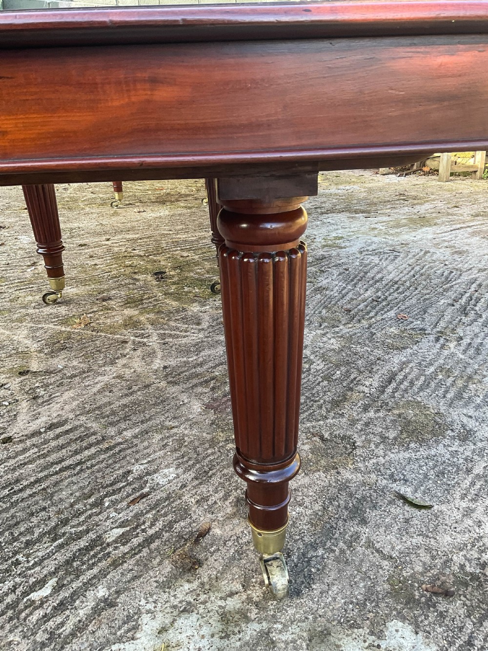 Rare Imperial Dining Table 7 leaves seats 20 . c 1830 View XIV
