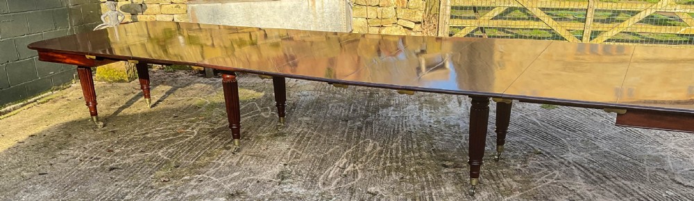 Rare Imperial Dining Table 7 leaves seats 20 . c 1830 View XVII
