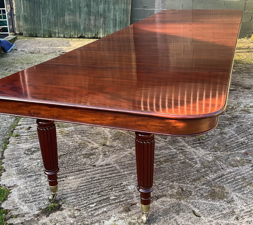 Rare Imperial Dining Table 7 leaves seats 20 . c 1830 View XXI