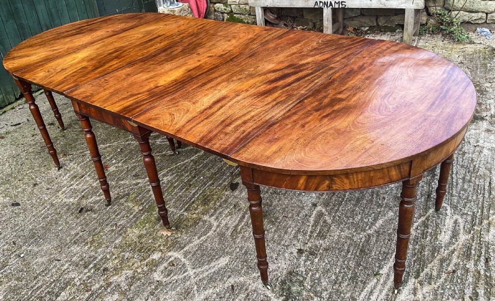 A Georgian D End Dining Table in Mahogany View III