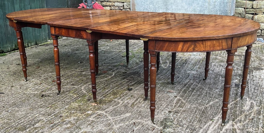 A Georgian D End Dining Table in Mahogany View VIII