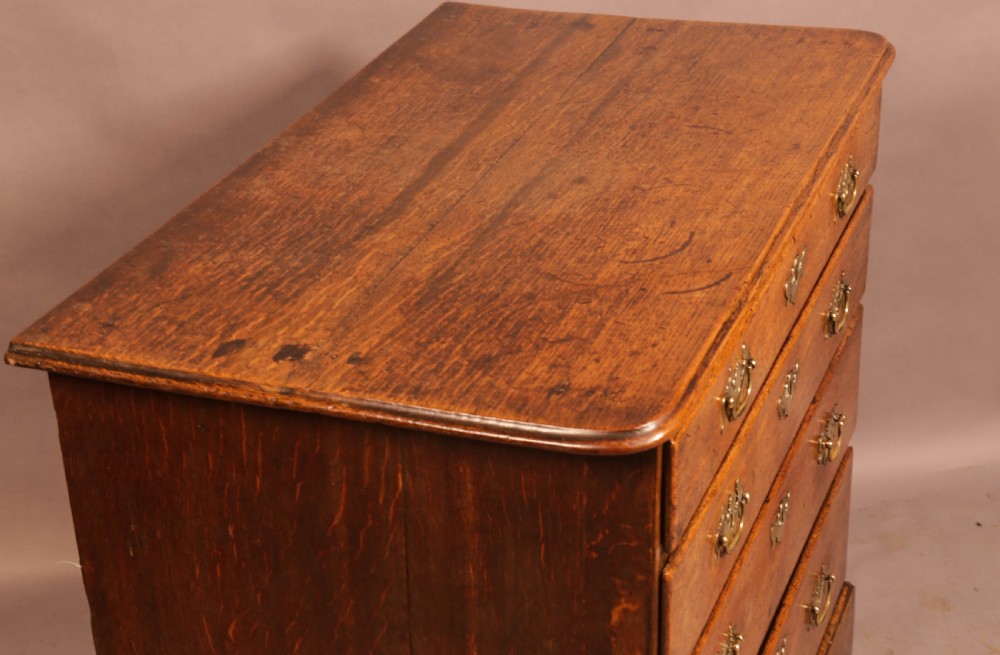 An 18th century Oak Chest of Drawers View V