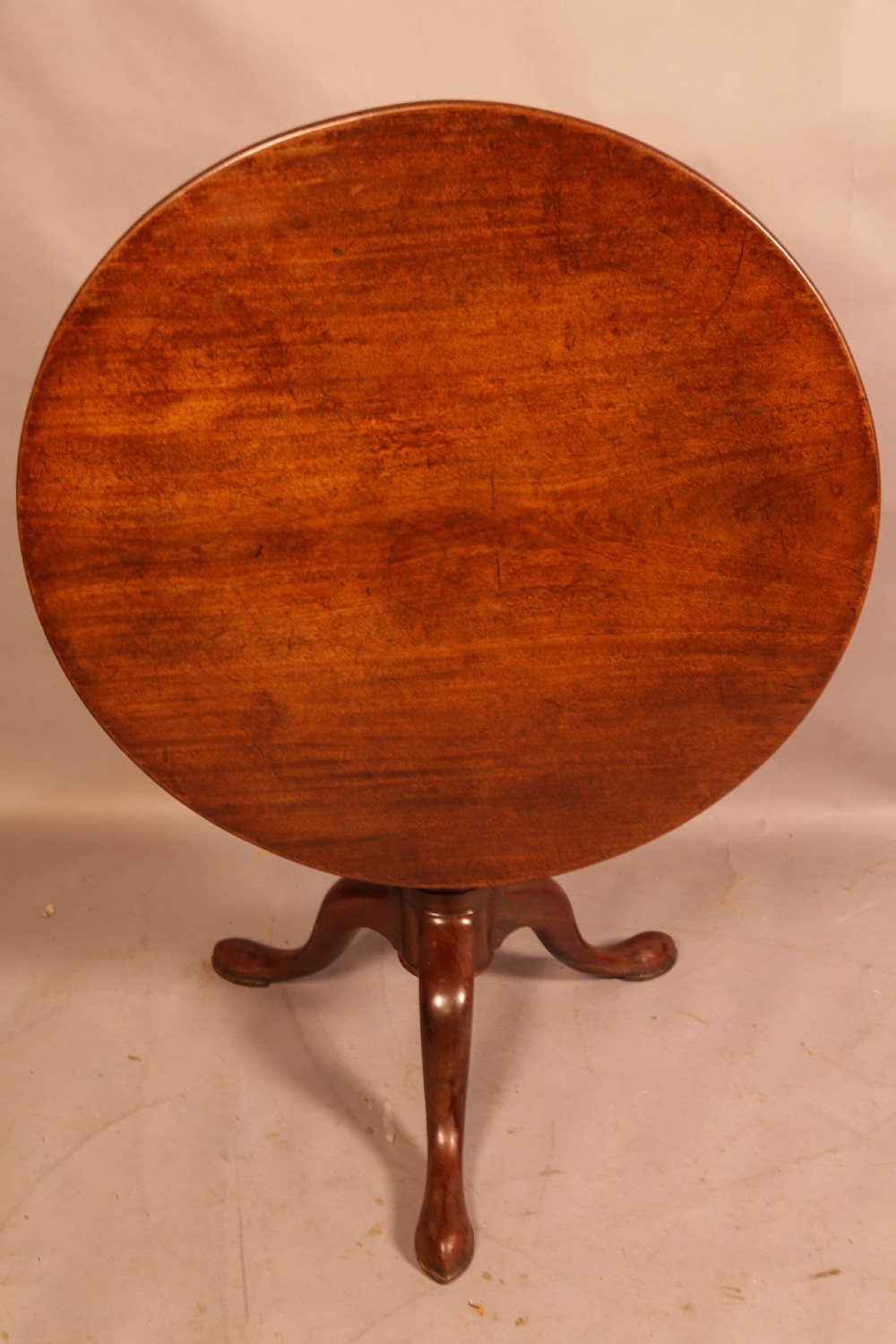 A Good 18th century Bird Cage Tripod Supper Table View II