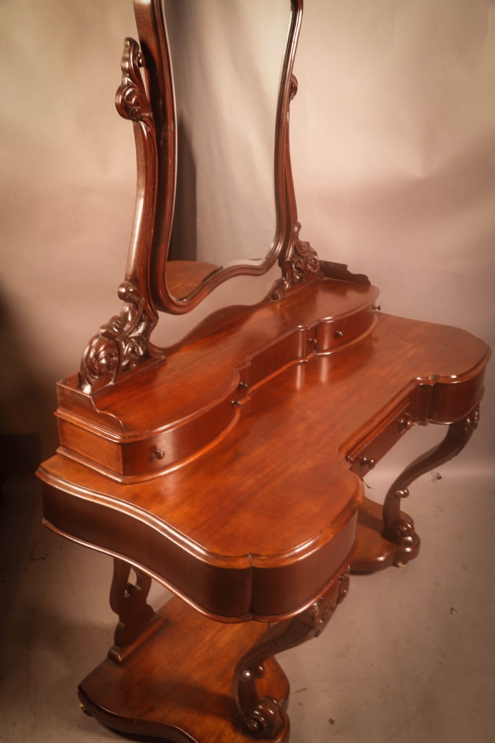 A Victorian Duchess Dressing table in mahogany View X