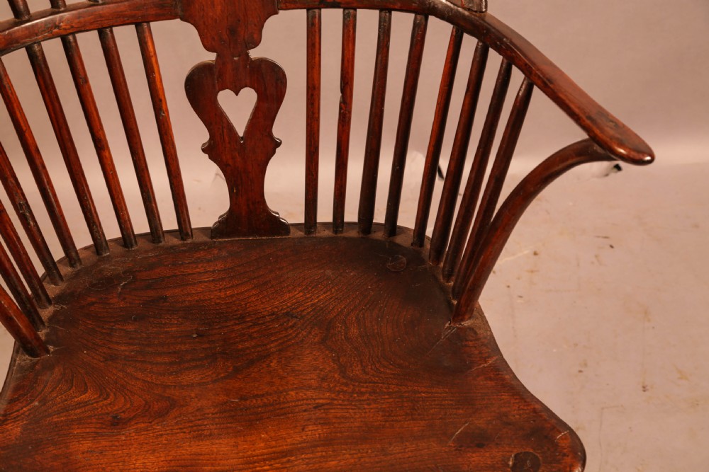 An 18th century Cab Leg Yew Windsor Chair View IX