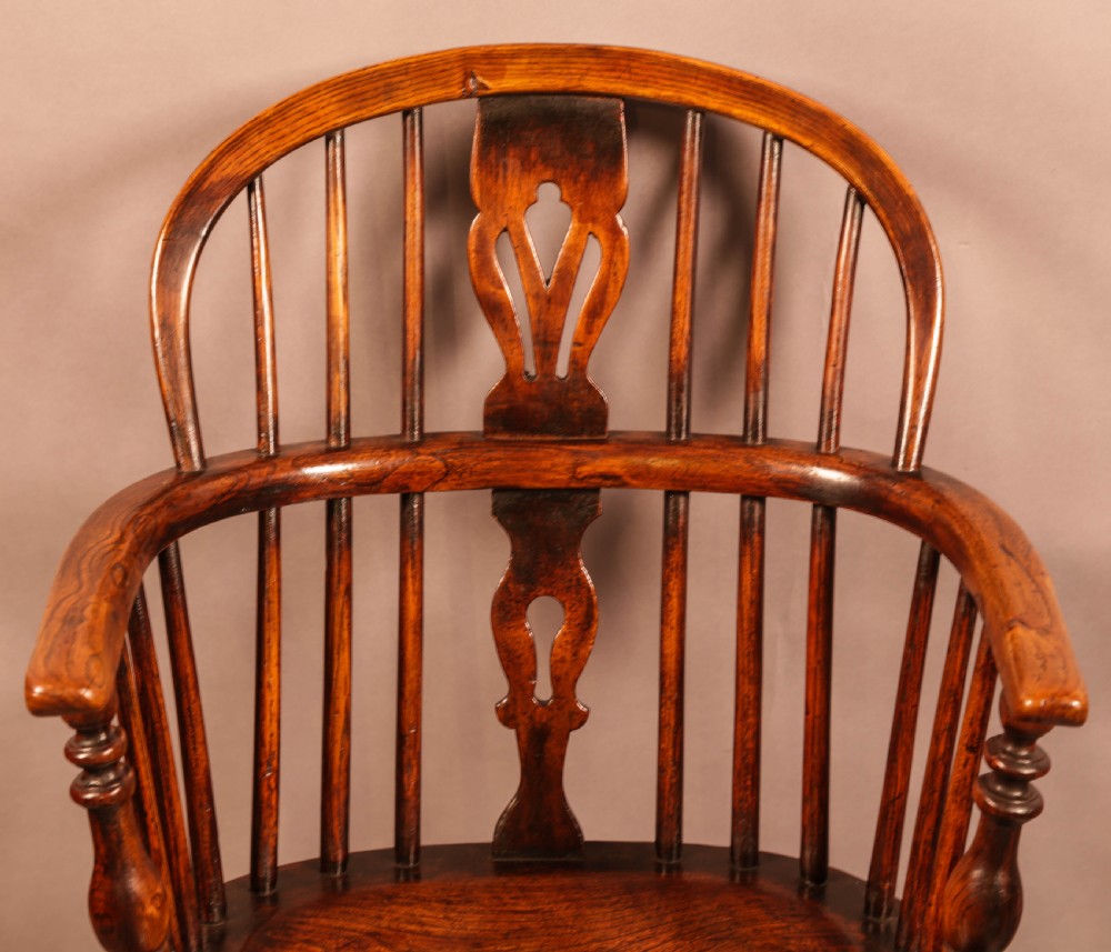 A Harlequin set of 4 Ash and Elm Windsor Chairs View IV