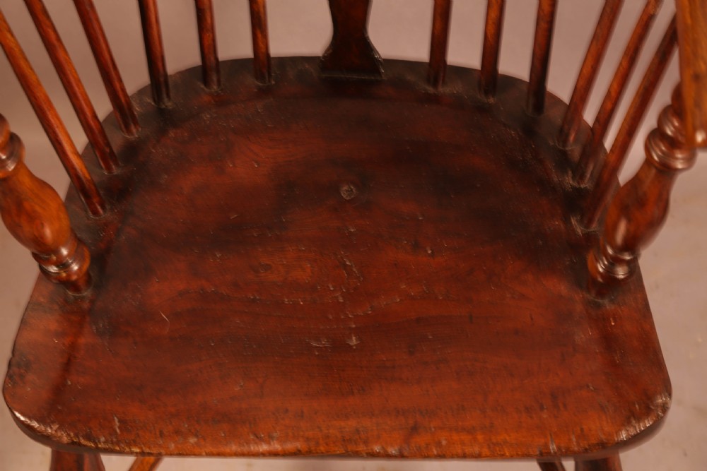 A Harlequin set of 4 Ash and Elm Windsor Chairs View VI