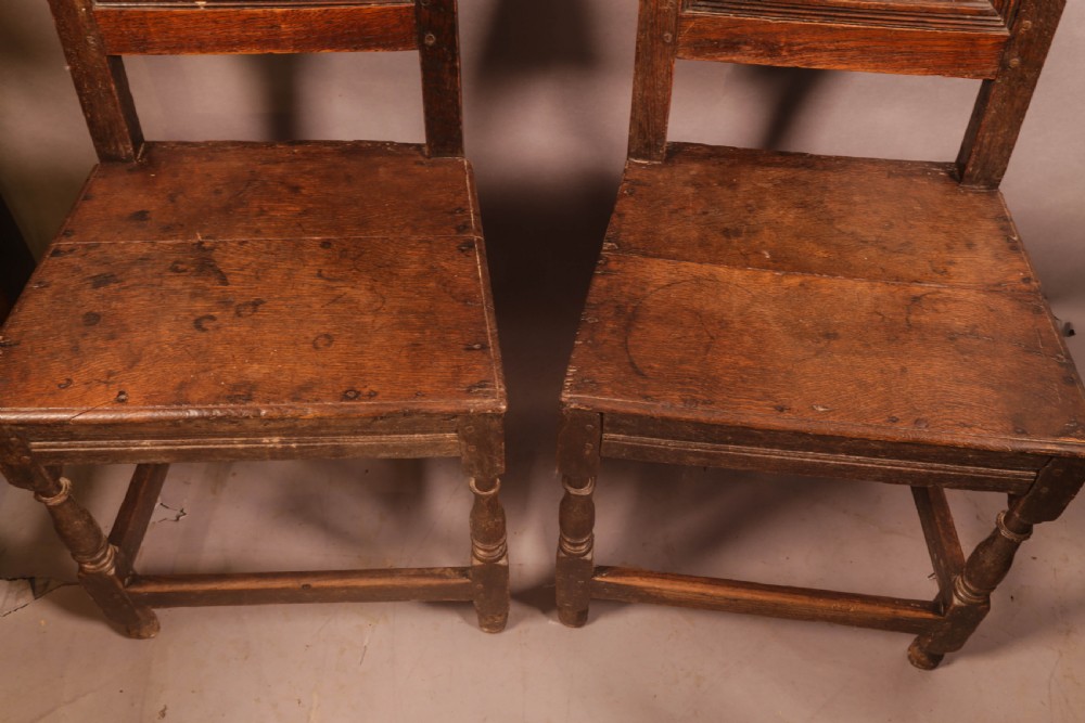 A Good Pair of 17th century Chairs in Oak View VI