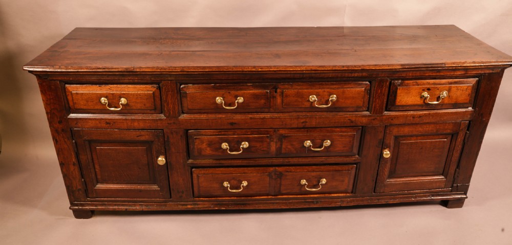 A Georgian Serving Dresser in Oak