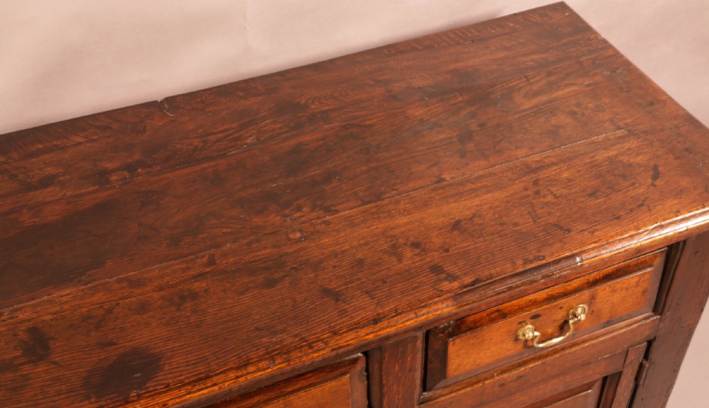 A Georgian Serving Dresser in Oak View VI