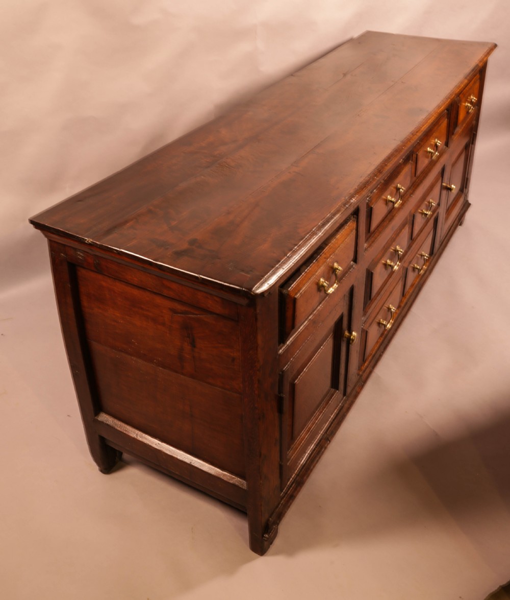 A Georgian Serving Dresser in Oak View XI