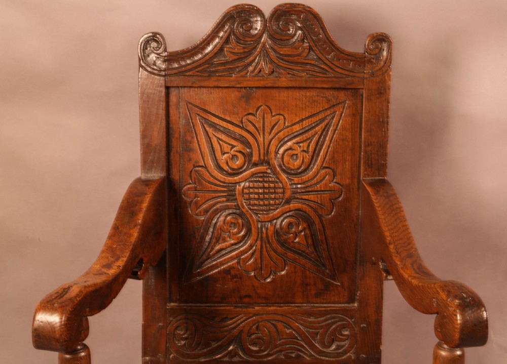 A Good 17th century Wainscot Chair in Oak View VII