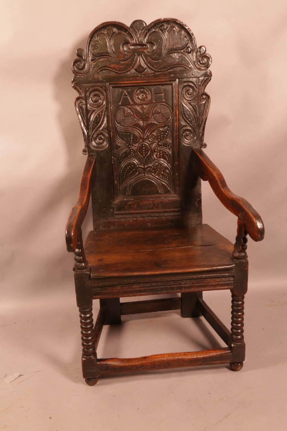 A super 17th century Wainscott chair carving Fantastic View X