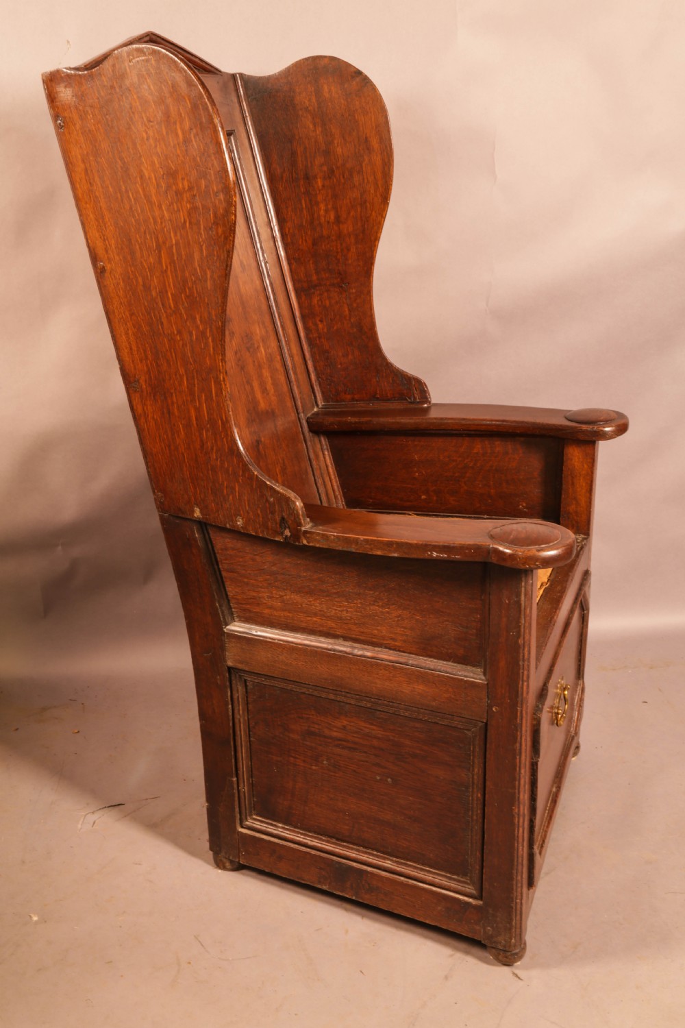 An 18th century Lambing chair in Oak View VII