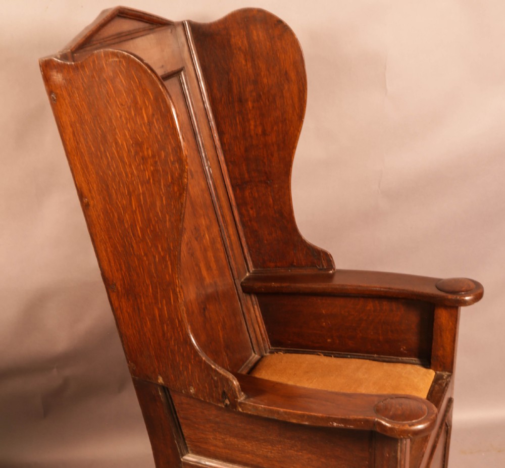 An 18th century Lambing chair in Oak View IX