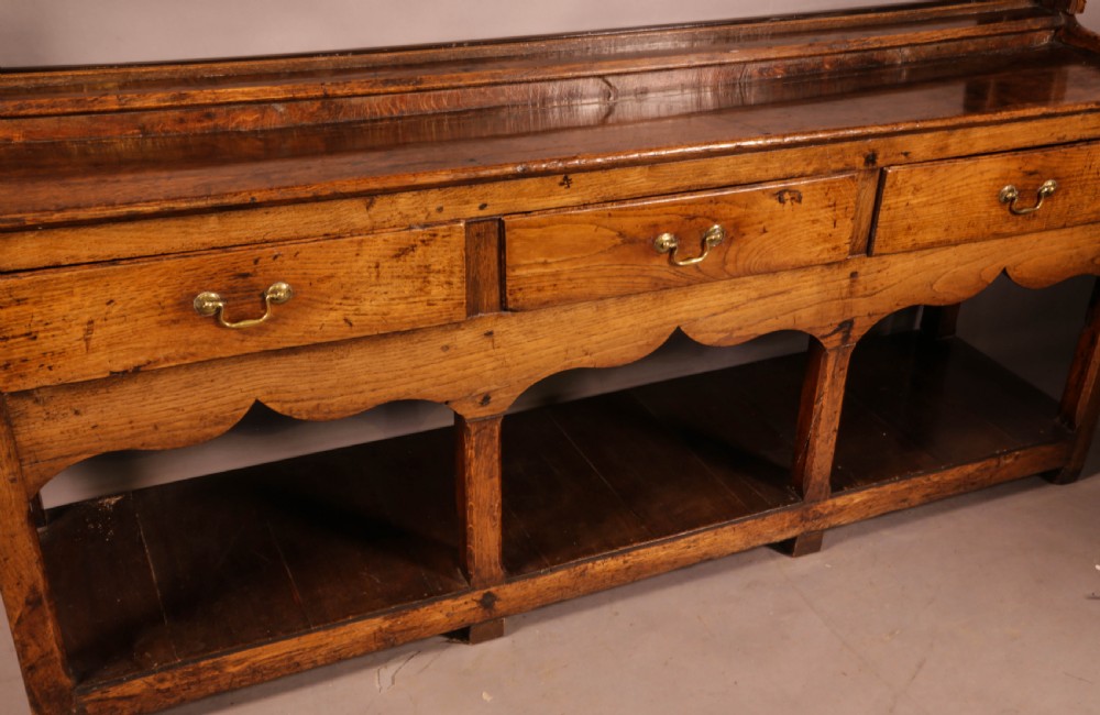 an Atractive 18th century Welsh Dresser View XI